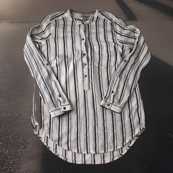 Lucky Brand Womens Top Shirt White Black Striped Roll Tab Sleeve Pocket Small - Picture 1 of 16